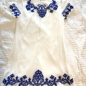 Lulus white dress with blue embroidery - Small